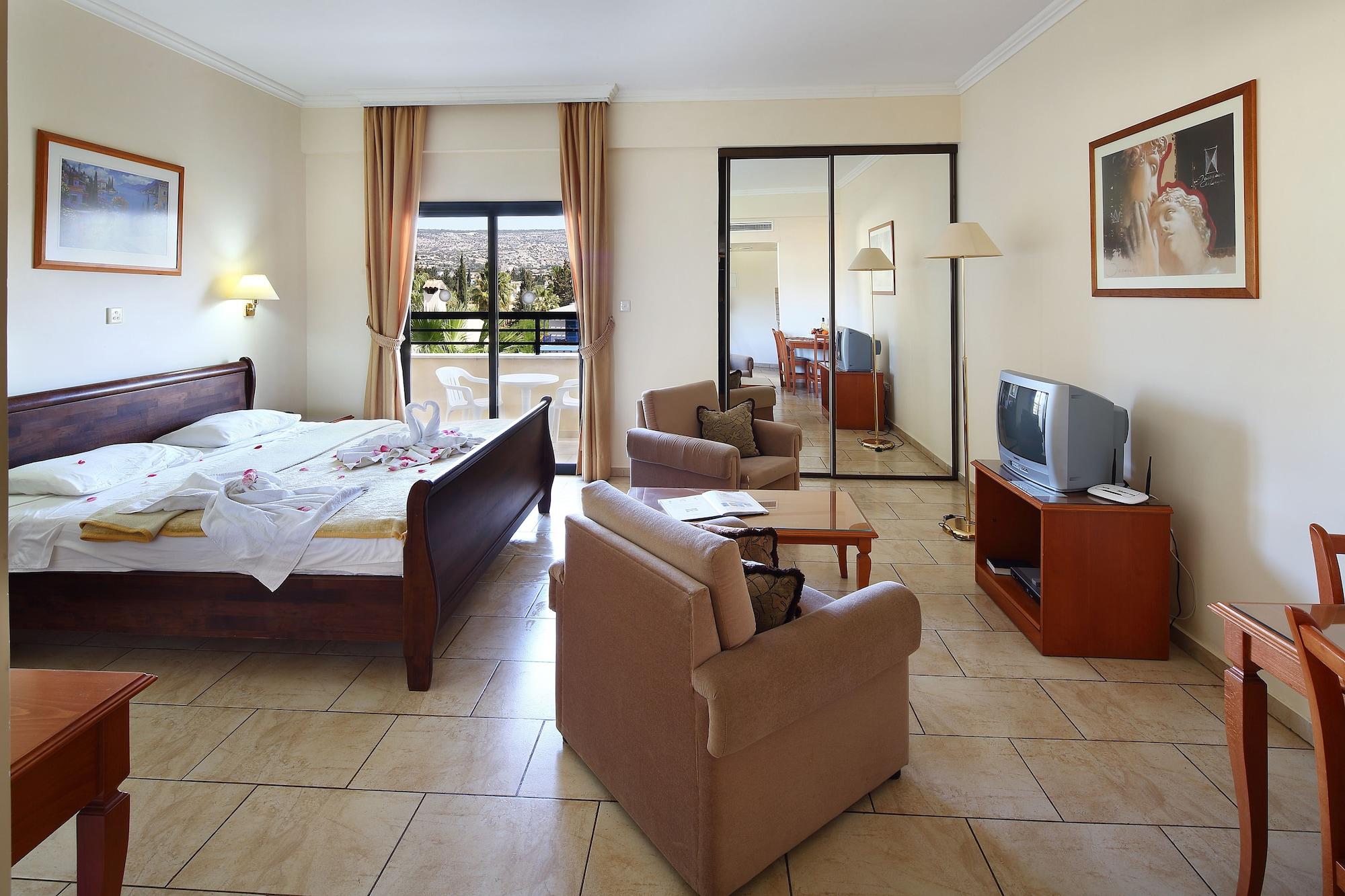 Panareti Coral Bay Resort Exterior photo