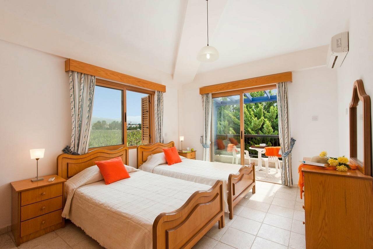 Panareti Coral Bay Resort Exterior photo